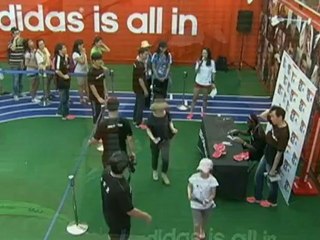 Athletics legends: Blake to beat Bolt