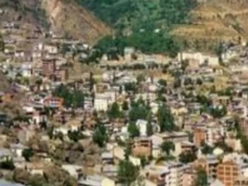 Bezirganoğlu (yeni türkü eser tanıtım klibi)