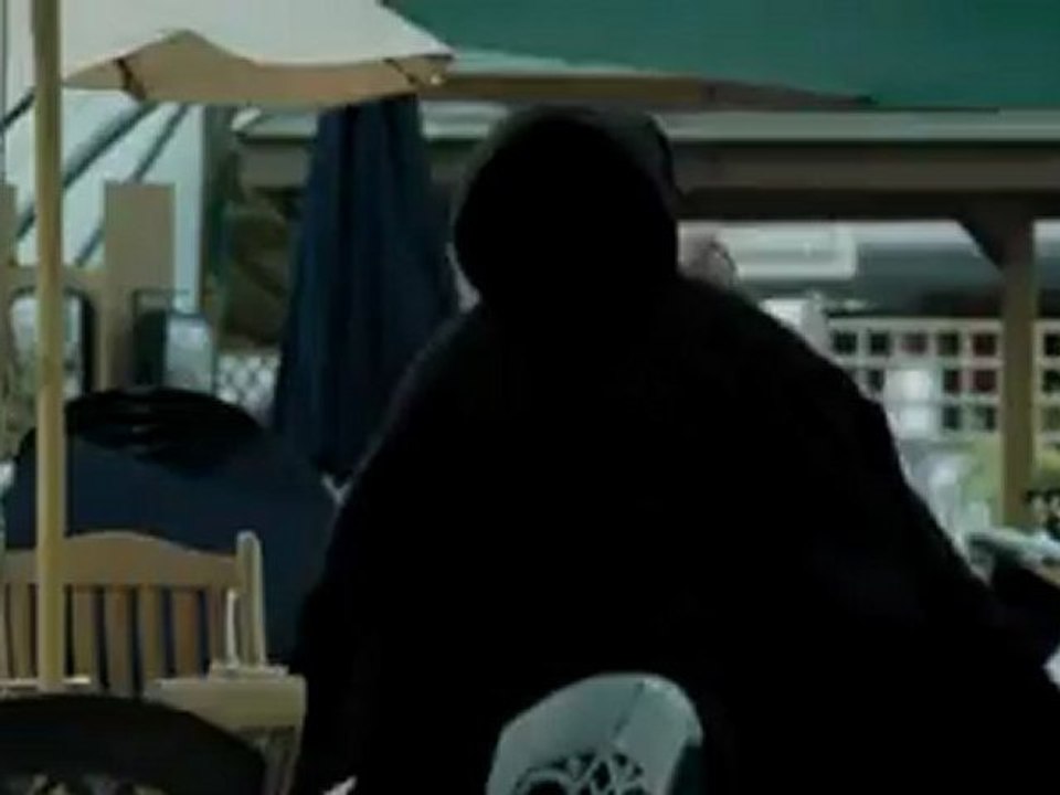 ComSieuCap_clip2