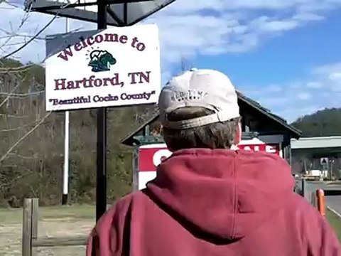 We Found A Really Cool Building In Hartford, Tennessee - Terrance talks about this piece of real estate. Small business. Real estate.
