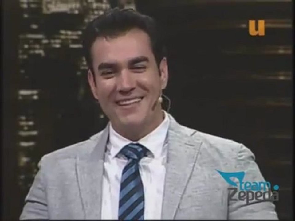 David Zepeda @davidzepeda1, Angelique Boyer y Mark Tacher en Es de noche y ya llegué [Parte 2/2]