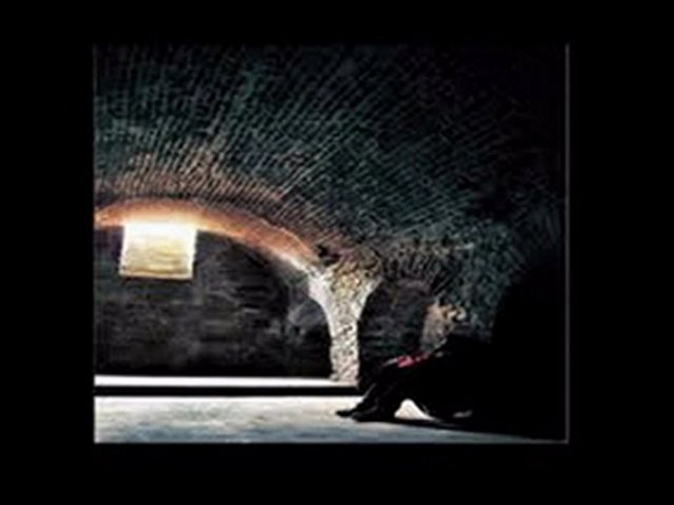 KALDIRIMLAR-DİDEM KARATAŞ GÖKBULUT SESİYLE