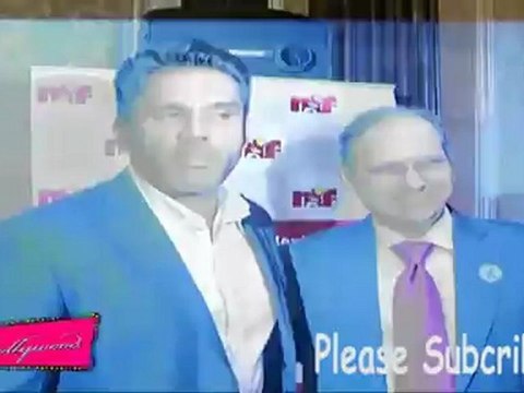 Sunil shetty with wife Mana at World Hapeatitis Day