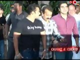 Salman & Sanjay Dutt attend Baba Siddiqui's Iftar party