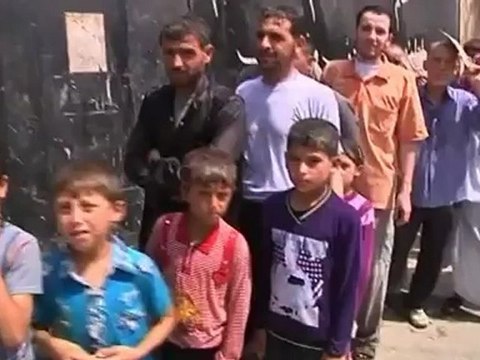 Syrians face shortages as Aleppo battle rages