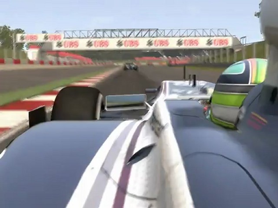 F1 2011 - GP d'Espagne - 2e sortie des stands + erreur de Rosberg
