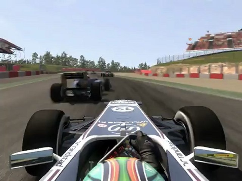 F1 2011 - GP d'Espagne - Kier vs Webber en onboard (1)
