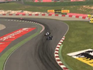 F1 2011 - GP d'Espagne - Sortie des stands de Webber