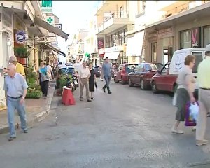 "Κάτω τα χέρια από τις συντάξεις"