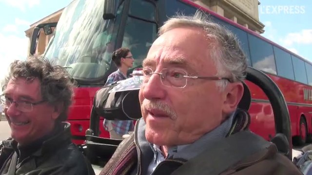 Quand les voitures anciennes envahissent Paris