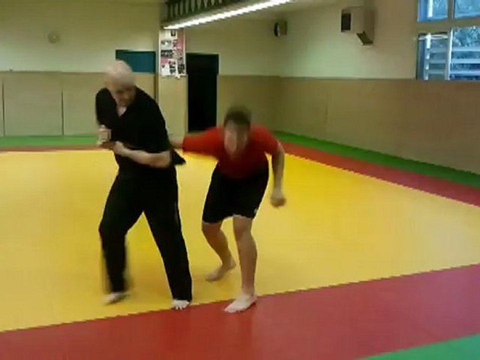 self défense krav maga CLL Draguignan vue 48