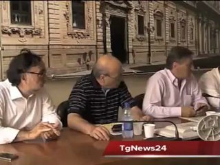 Tải video: Tg 31 luglio: leccenews24 notizie dal Salento in tempo reale