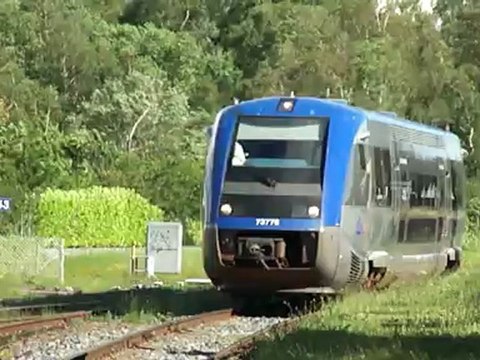 ARRIVEE DU TER EN GARE DE VOLVIC