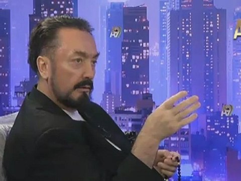 Barış içinde yaşamak dünyanın hakkıdır, barış için gayret etmeliyiz