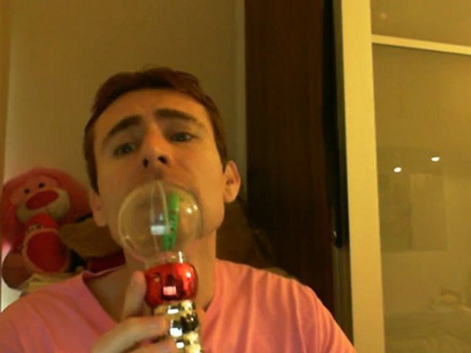 Wiwi égratigne "si j'étais un messie" d'Ange