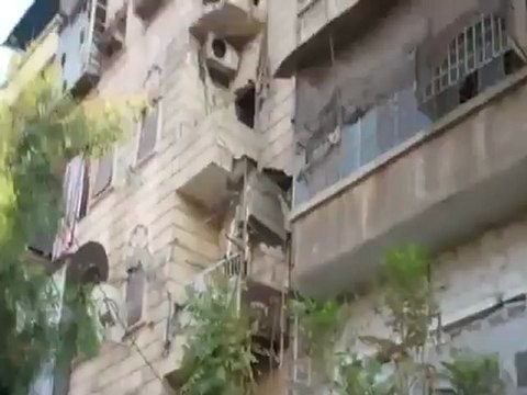 Syria فري برس حلب الكلاسة آثار القصف على إحد المباني في الحي1 8 2012 Aleppo