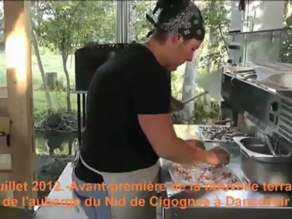 Nouvelle terrasse au gîte auberge le nid de cigognes