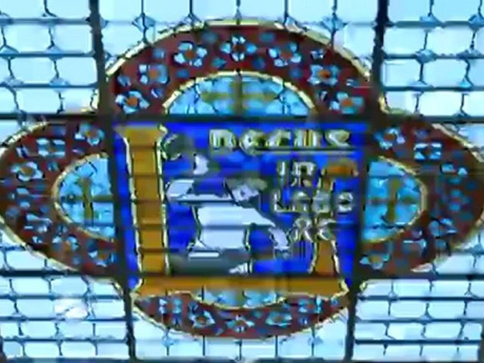 De paseo por la ciudad portuguesa de Oporto-- Euromaxx urbano | Euromaxx