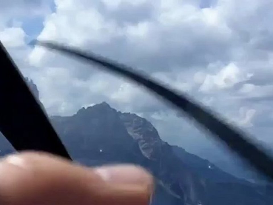 Rundflug Dolomiten Ernst Crameri