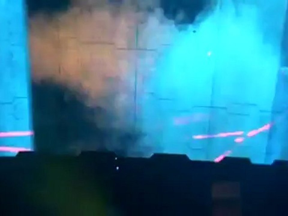 U2 EDMONTON 2011 HOLD ME THRILL ME KISS ME KILL ME 360 TOUR HD