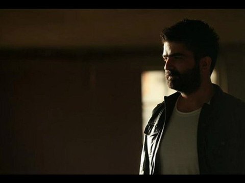 İŞTE SENİ BEN BÖYLE SEVDİM - ÖZGÜR ÖLMEZ