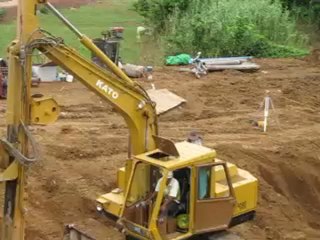 construction de la retenue d'eau