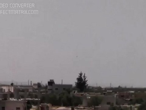 Syria فري برس درعا عتمان الطيران المروحي يقصف على اطراف البلدة الاربعاء 1 8 2012 Daraa