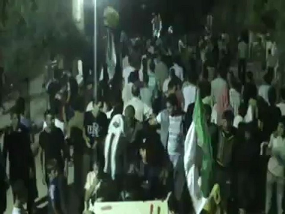 Syria فري برس  حماه المحتلة مظاهرة طريق حلب الجديد 1 8 2012 Hama