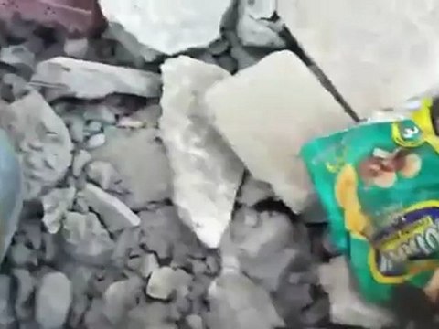 Syria فري برس ديرالزور منزل مدمر بالكامل بمدينة ديرالزور 31 7 2012 Deirezzor