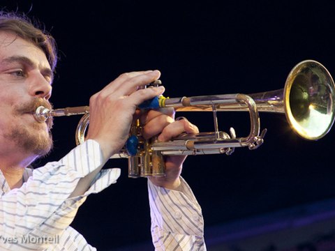 Akalé Wubé & Danyèl Waro Aux heures d'été