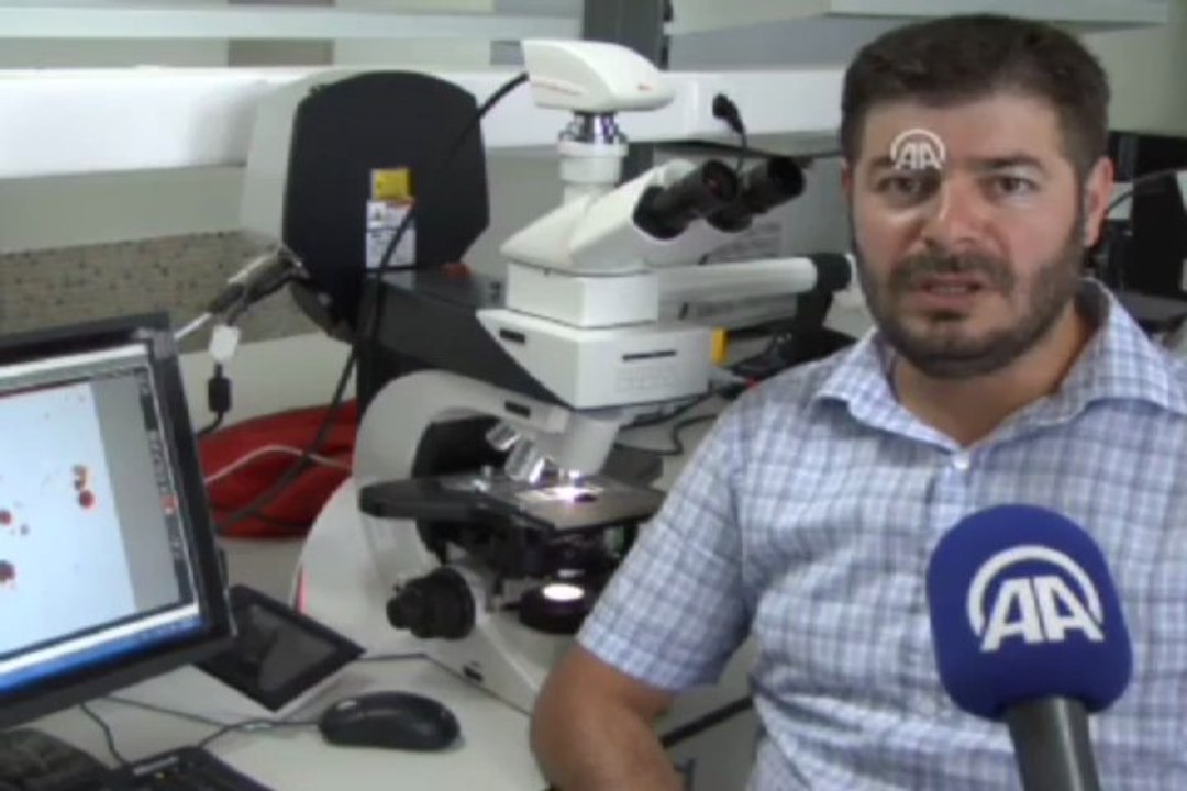 Tuz Gölü kızıla boyanıyor