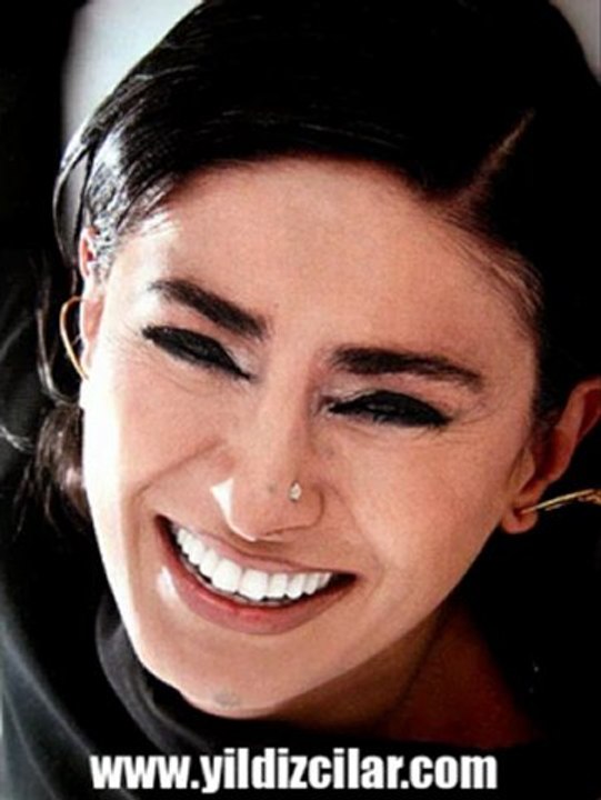 Yıldız Tilbe - Balmısın Şekermisin
