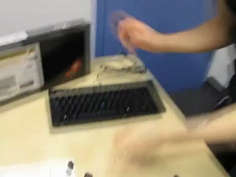 Filco Majestouch Ninja Tenkeyless Cherry MX Blue Mechanical Keyboard Unboxing Linus Tech Tips