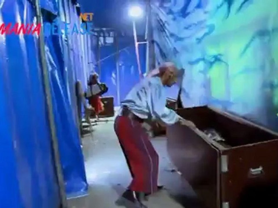 1-002