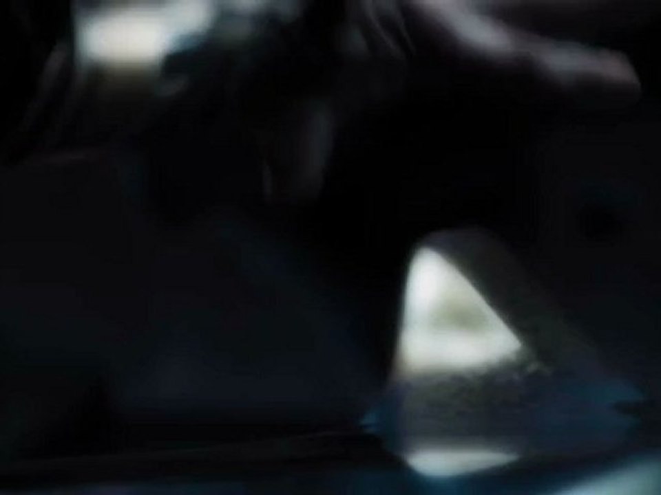 The Avengers - "A New Threat" Blu-ray / DVD Clip [VO-HD]