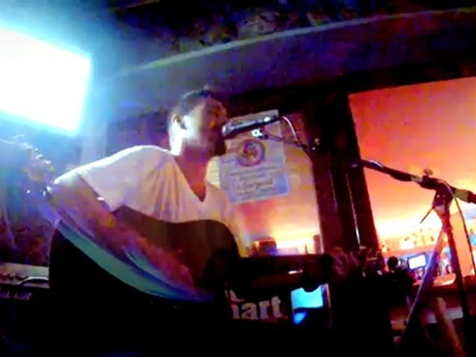 Soirée Acoustique au Beach ( Chez Antoine ) à Tizzano en Corse Escuse Me Mister Ben Harper