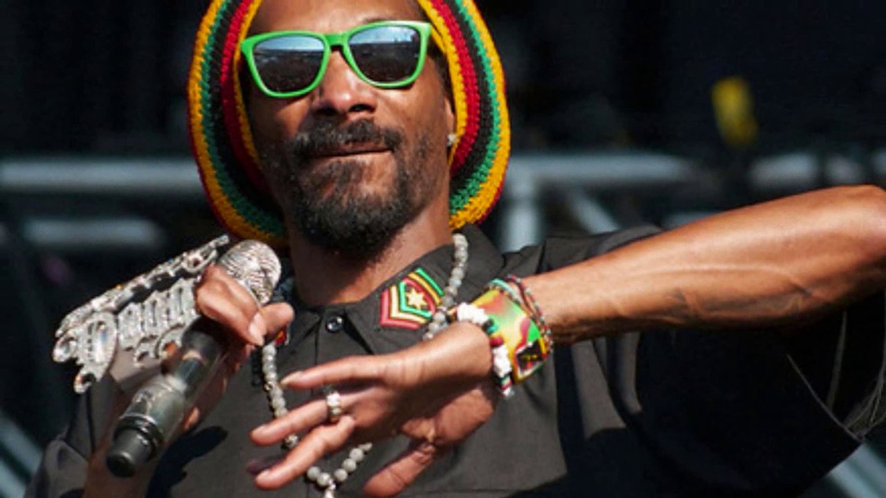 Snoop Dog Becomes Snoop Lion