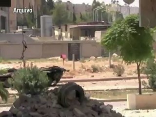 Rebeldes bombardeiam aeroporto na Síria