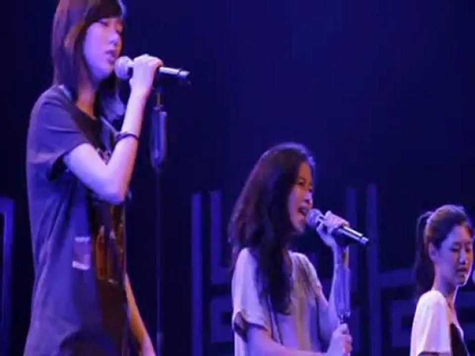 FFKAHOLIC concert Behind the Scene