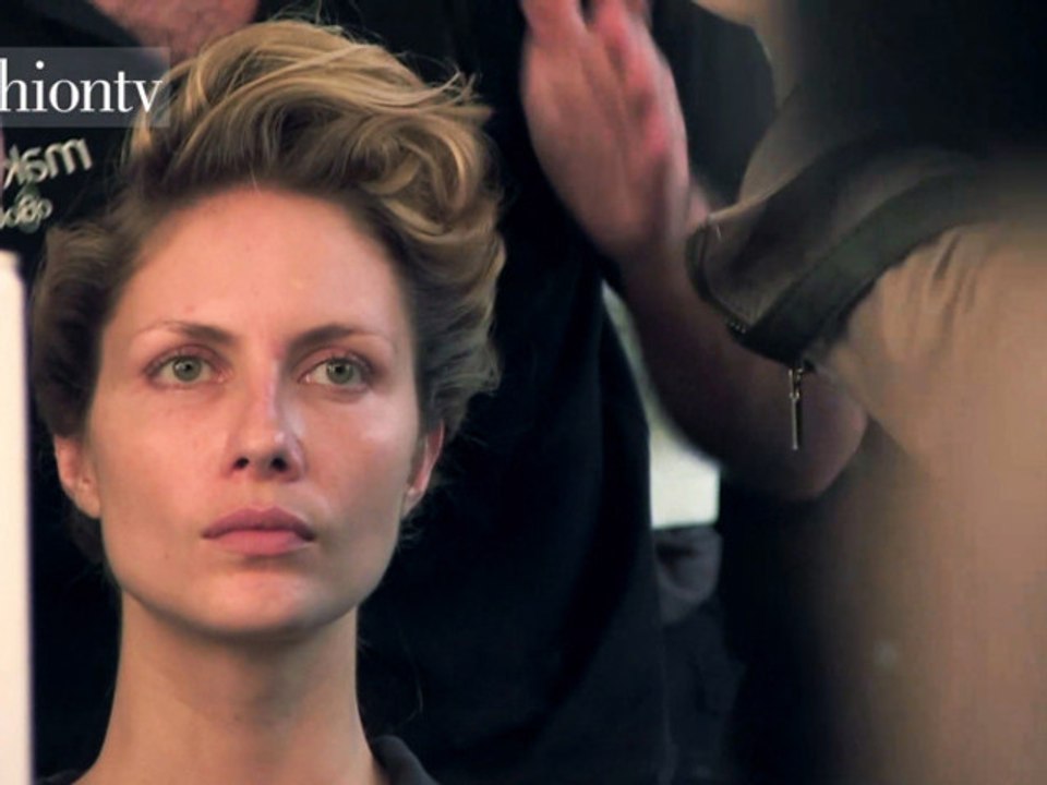 Movimento Backstage at Sao Paulo FW Spring 2013 | FashionTV