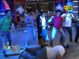Bailan la reta los caballeros de las Noches