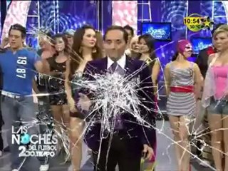 Canta Opera la chica del Antifaz