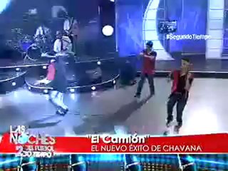 Ernesto Chavana interpreta el " Camion"