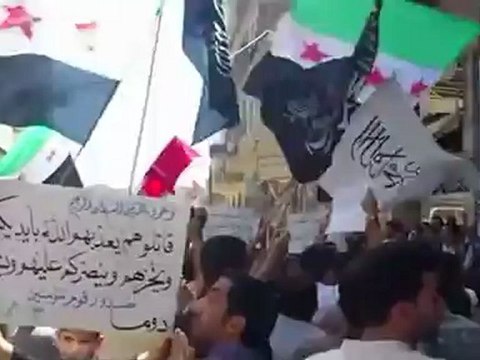 Syria فري برس ريف دمشق دوما مظاهرة الأحرار جامع الكبير 3 8 2012 ج1 Damascus