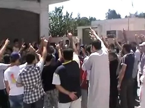 Syria فري برس حمص الصامدة أحرار الوعر القديم جمعة ديرالزور تانصر القادم من الشرق 3 8 2012 ج2 Homs