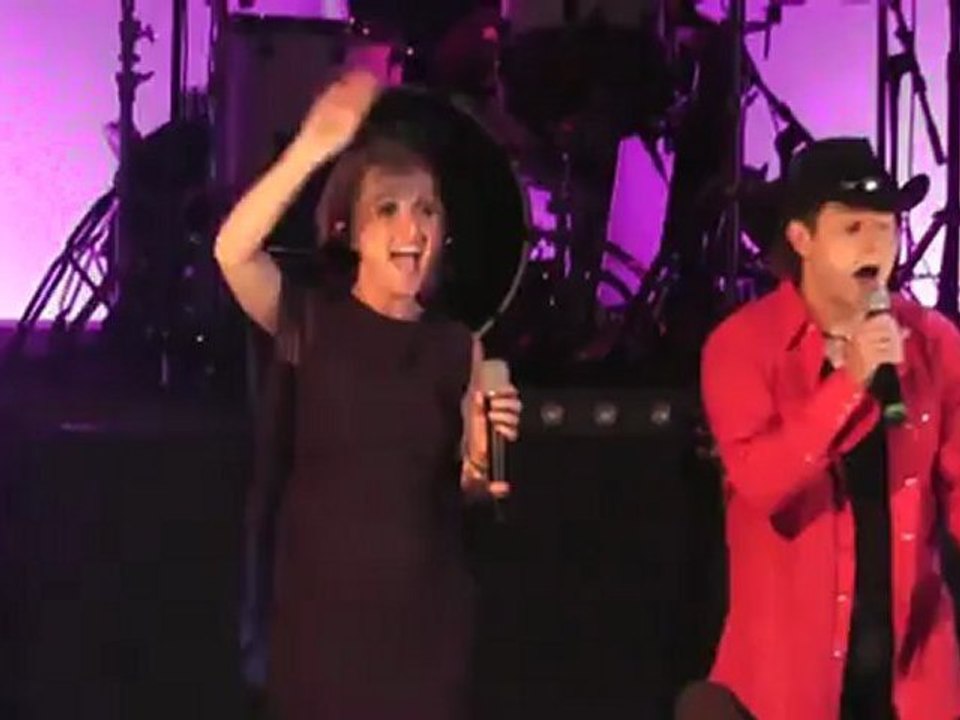 Chorale de Chauray avec NADINE SOMERS  et   IAN Scott .vidéo de jacques  00068