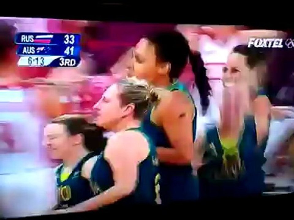 Liz Cambage dunk in Olympics