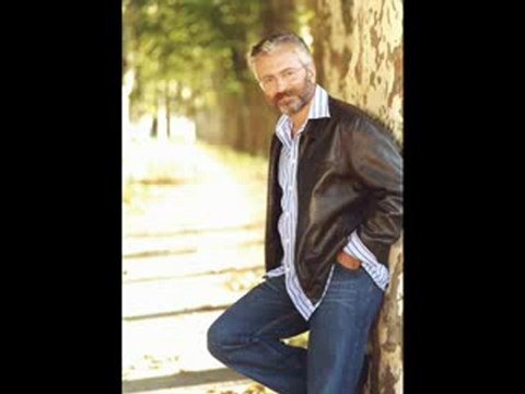 Onur AKIN Yağmur yüreklim