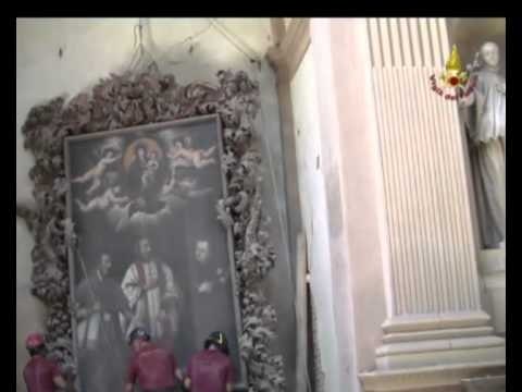 Mirandola (MO) - Recupero quadri dalla Chiesa del Gesù (03.08.12)