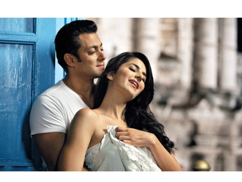 Bollywood Gossip - Is Salman Khan Still Possessive About Katrina Kaif?